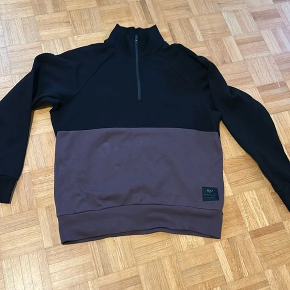 RYU - Picture 1 of 13